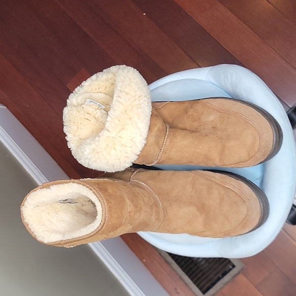 UGG Other - *RARE* UGG ultra short boots MADE IN NEW ZEALAND